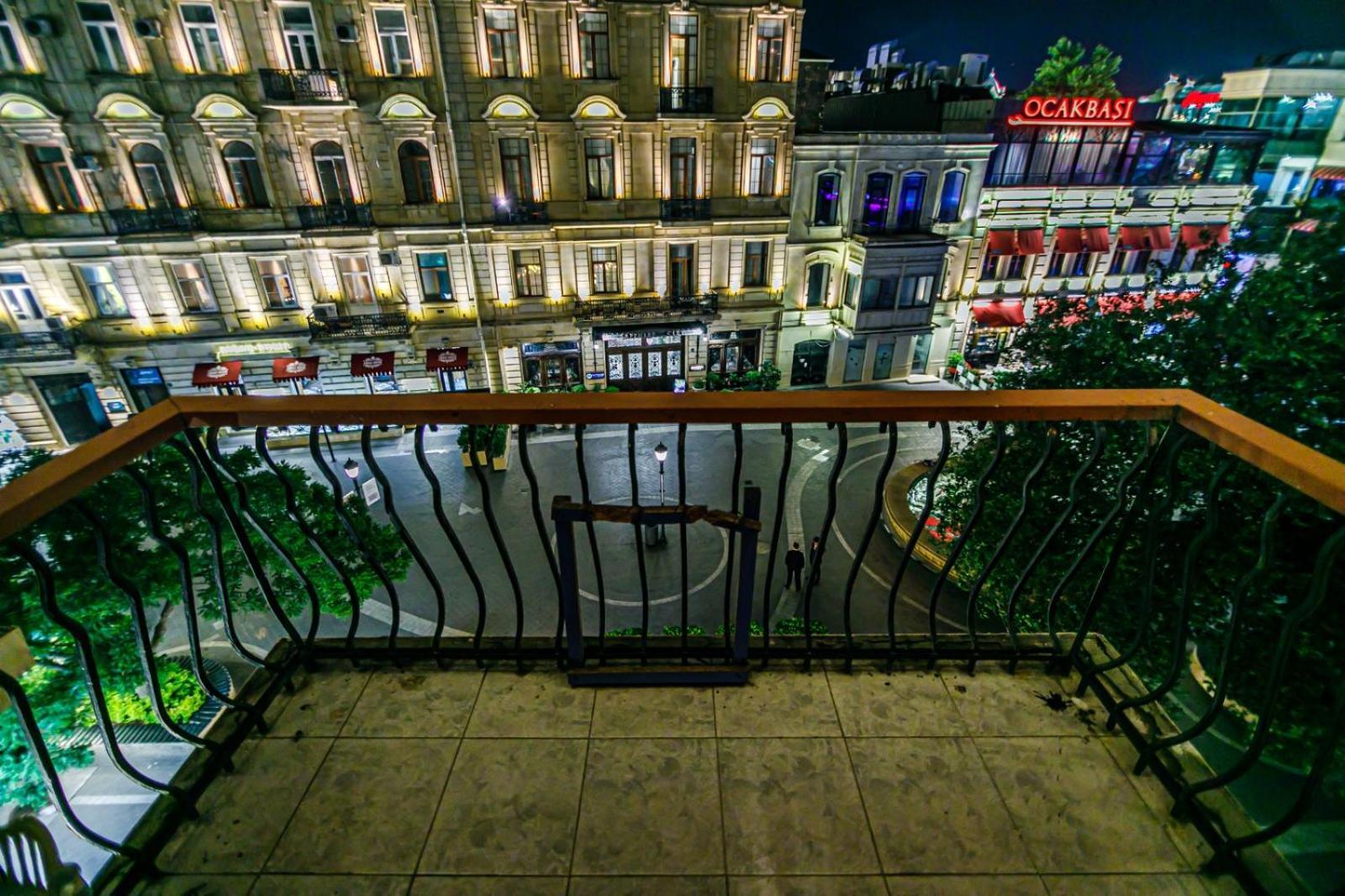 Apartment Corner Баку Экстерьер фото